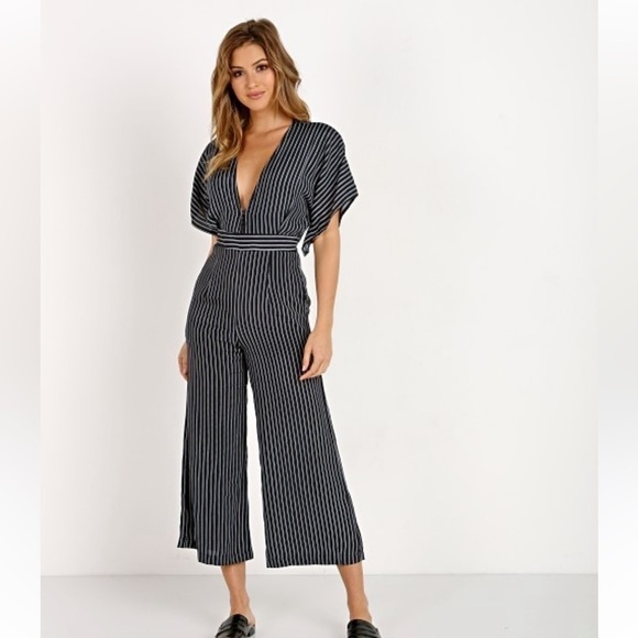 FAITHFULL the Brand Cedric Jumpsuit striped white and black v neck size 4 - Picture 5 of 15